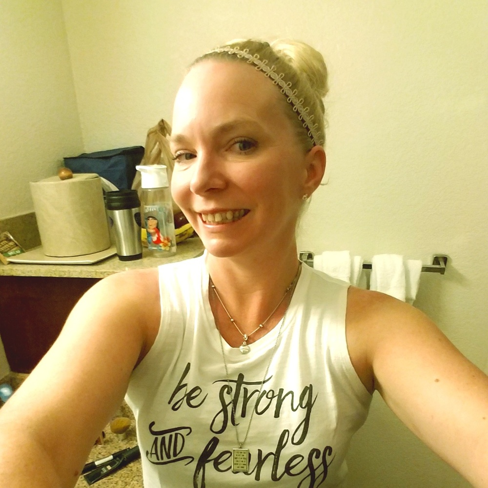 Meet your Posher, Jennifer